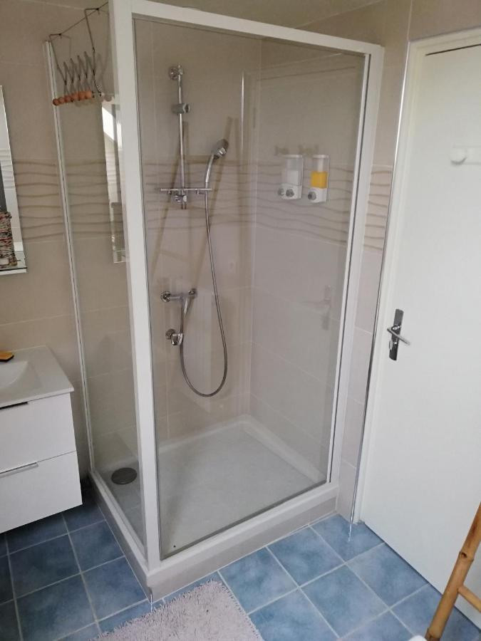 Celine'Home Saint-Germain-sur-Morin Экстерьер фото